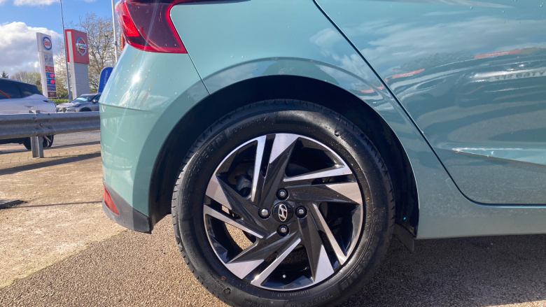 Hyundai i20 1.0T GDi 48V MHD SE Connect 5dr DCT Petrol Hatchback